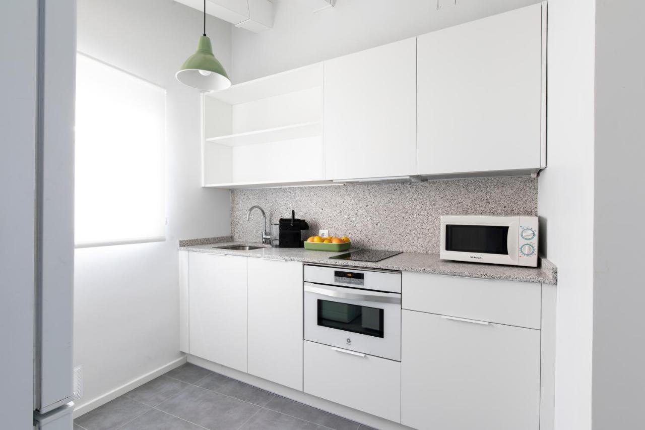 Aspasios Calle Mayor Apartments Мадрид Екстериор снимка