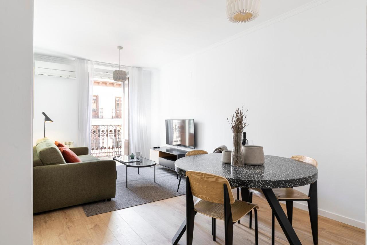 Aspasios Calle Mayor Apartments Мадрид Стая снимка