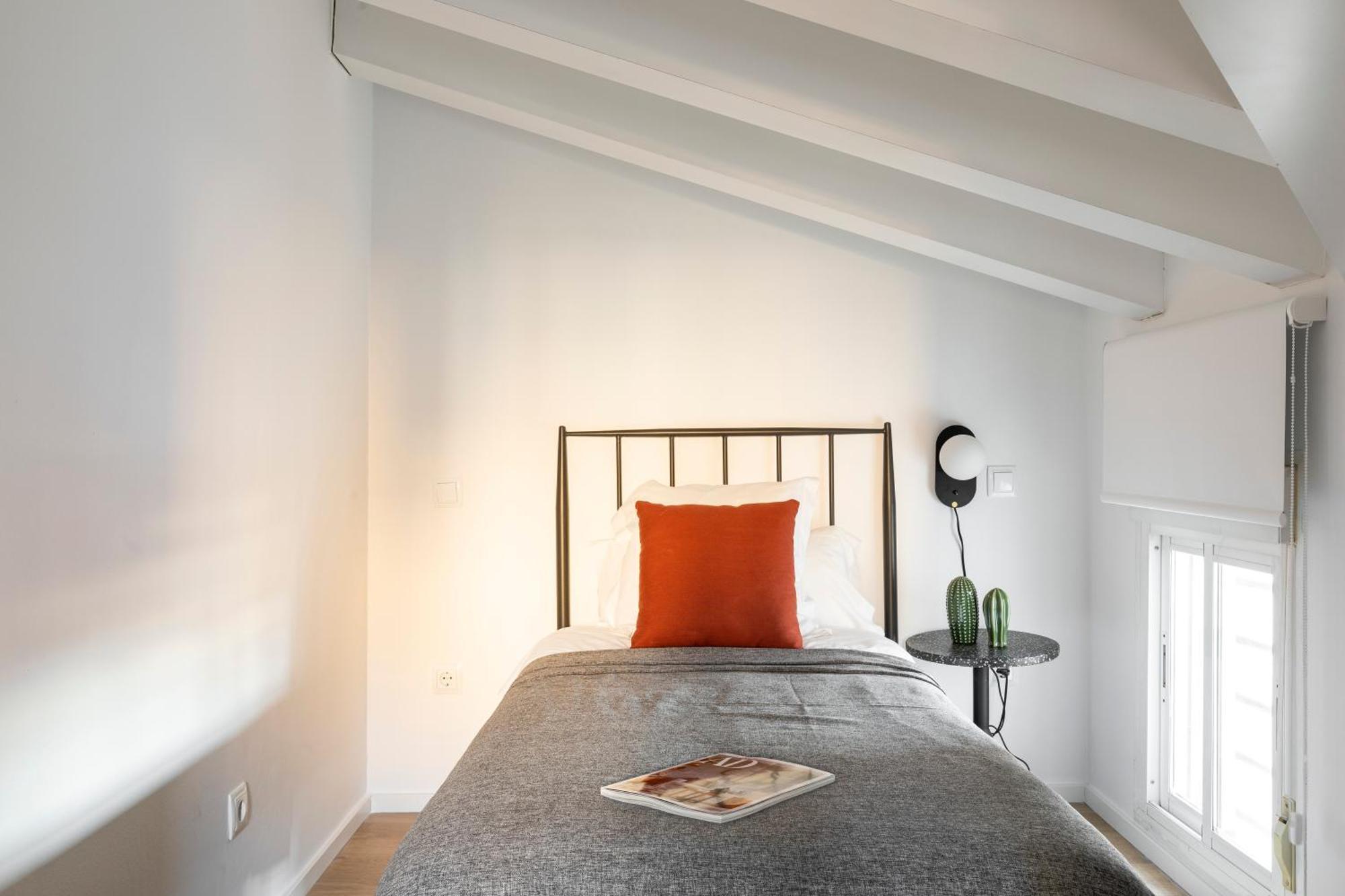 Aspasios Calle Mayor Apartments Мадрид Стая снимка